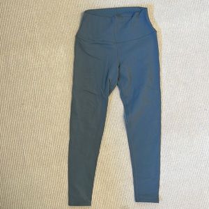 ALO leggings small green grey